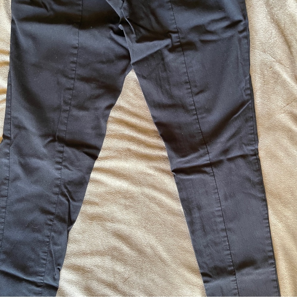 Motherhood Maternity Classic Black Leggings in Small - Picture 9 of 13